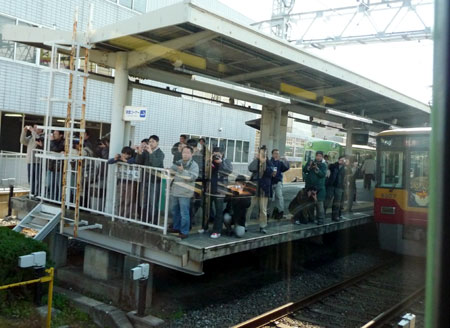 081220_1900系車窓