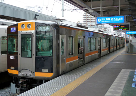 090311_尼崎駅・9000系