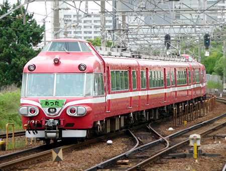 090711_7000系パノラマカー・神宮前駅