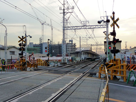 100208_摂津市駅工事