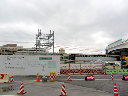 120501_阪急西山天王山駅 建設現場