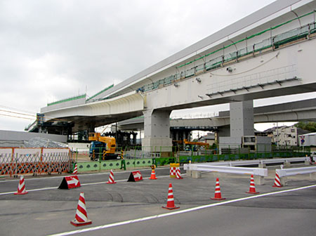 120501_阪急西山天王山駅 建設現場