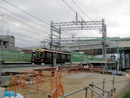 120501_阪急西山天王山駅 建設現場